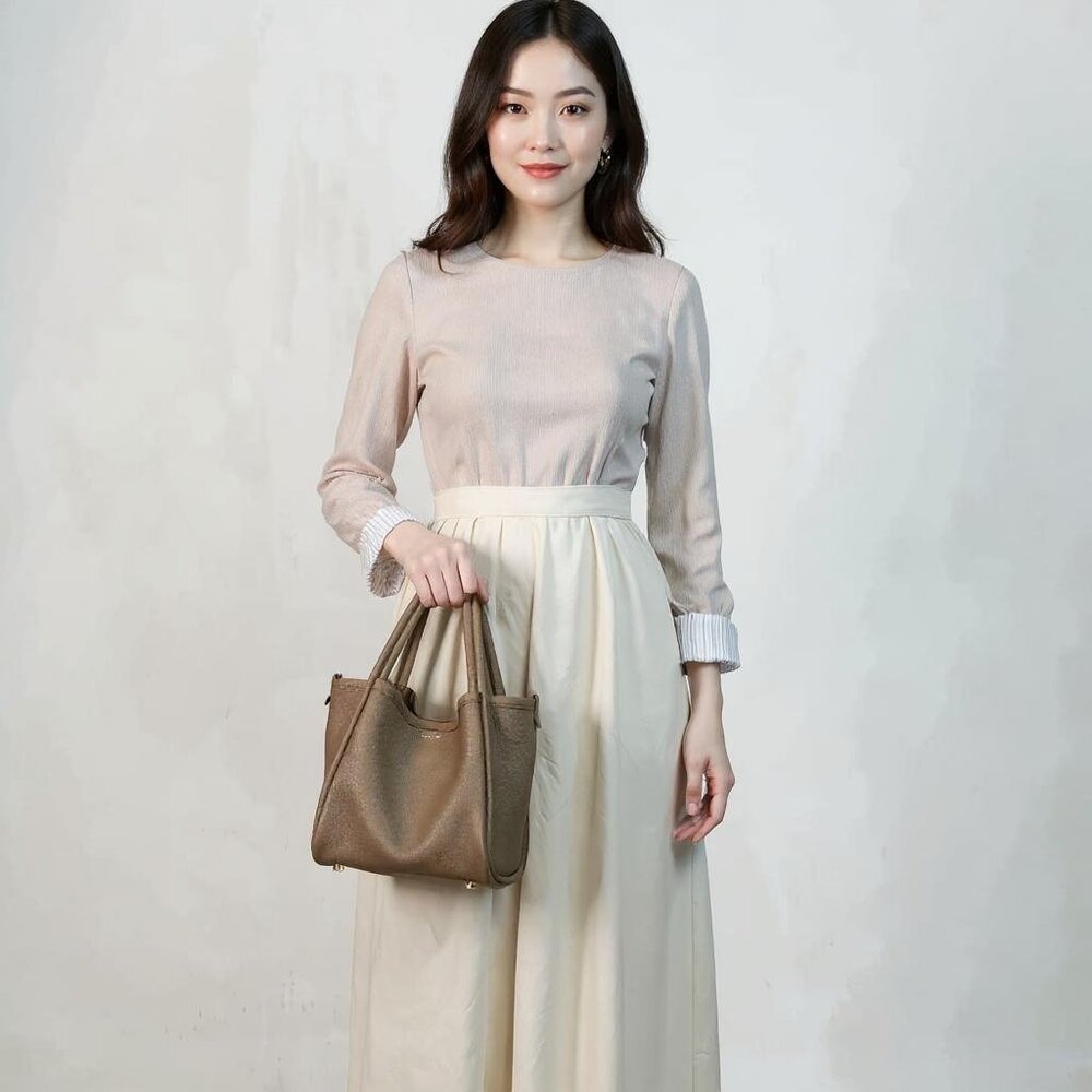 Songmont Beige Leather Bag Large